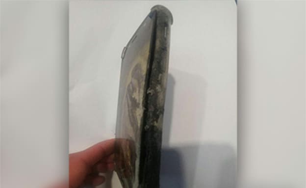 הנייד התלקח בכיס, הצעיר נכווה