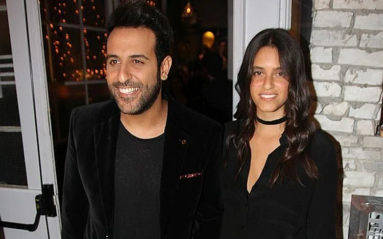 דודו אהרון וארוסתו.כבר לא