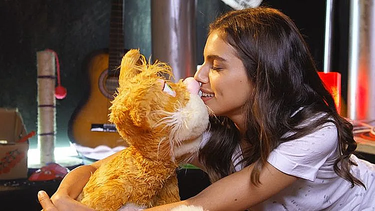 שלומית מלכה וג'ימי החתול