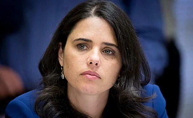 תקדם את המהלך. השרה שקד (פלאש 90, יונתן סינדל)