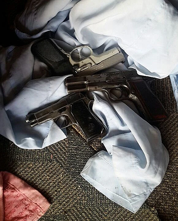 האקדחים שנתפסו