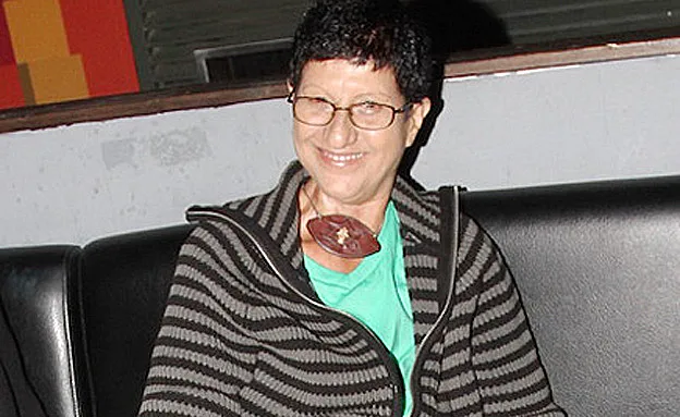 ''תמיד חייכה''. עוזרי ז''ל (ראובן שניידר)