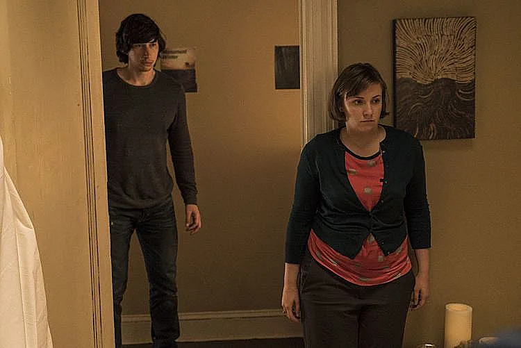 בנות. כאילו היא רק עכשיו התחילה...