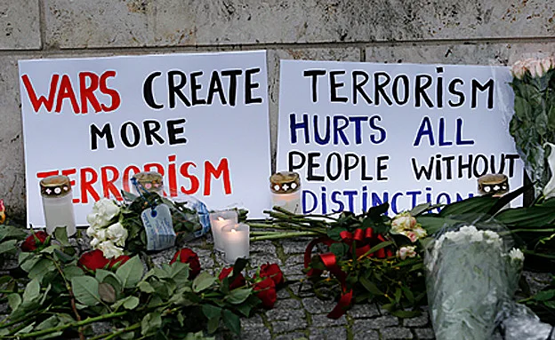 12 הרוגים וכמעט 50 פצועים בפיגוע (רויטרס)