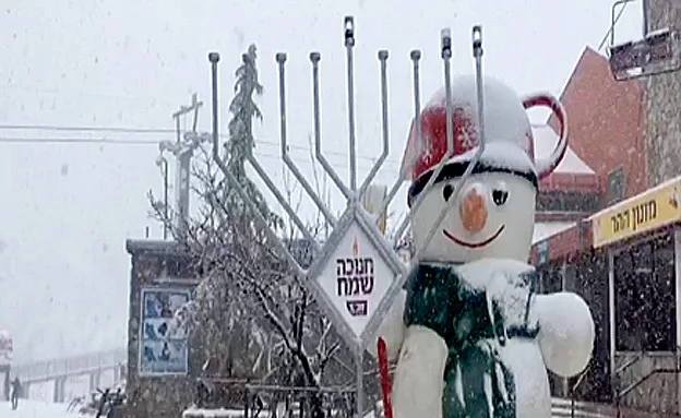 לכבוד החנוכה: החרמון בלבן