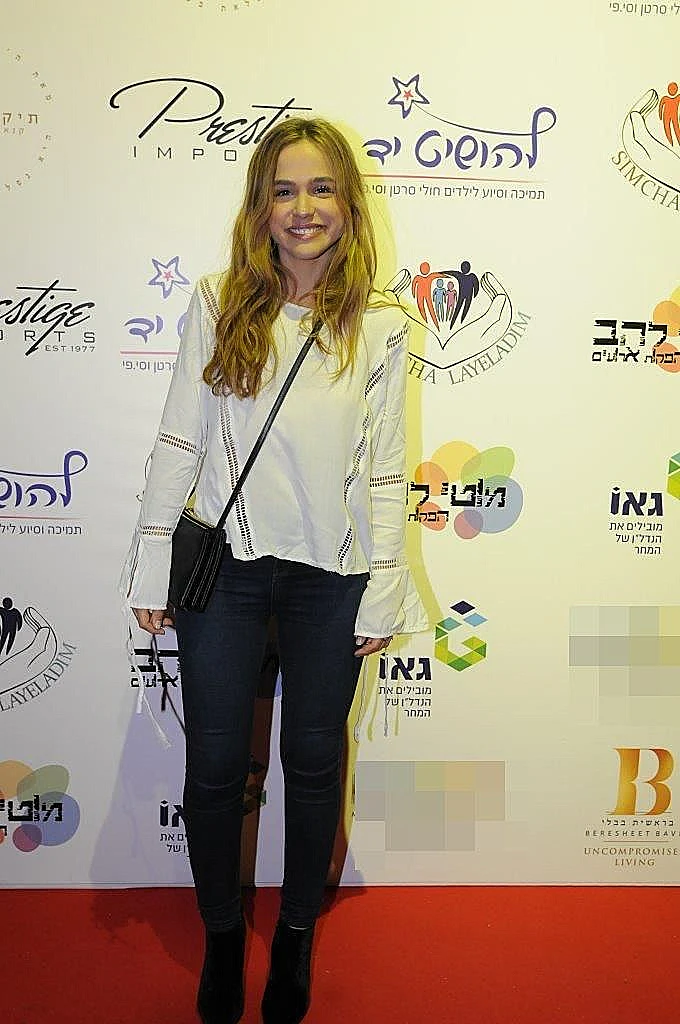 במקום לרדת למחתרת. אגם רודברג