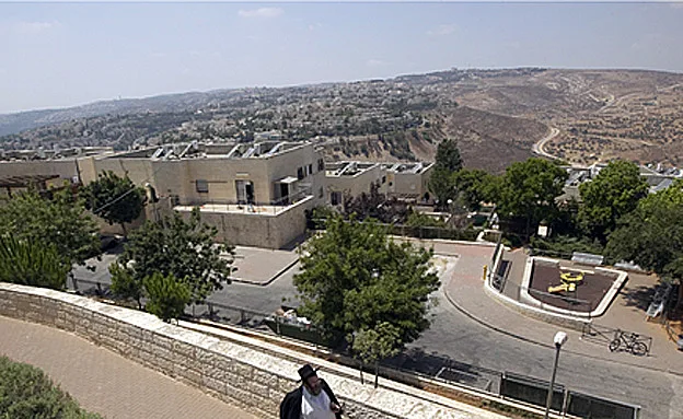 מוקדם יותר הוקפאו האישורים. רמת שלמה