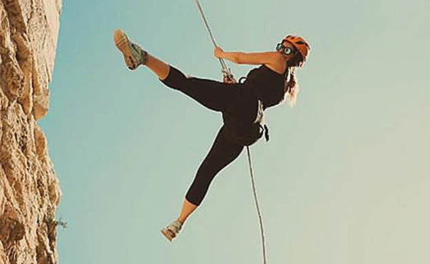 מגדל דוד - על חבל (Vibe Israel)