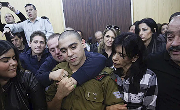 אזריה אתמול בבית המשפט