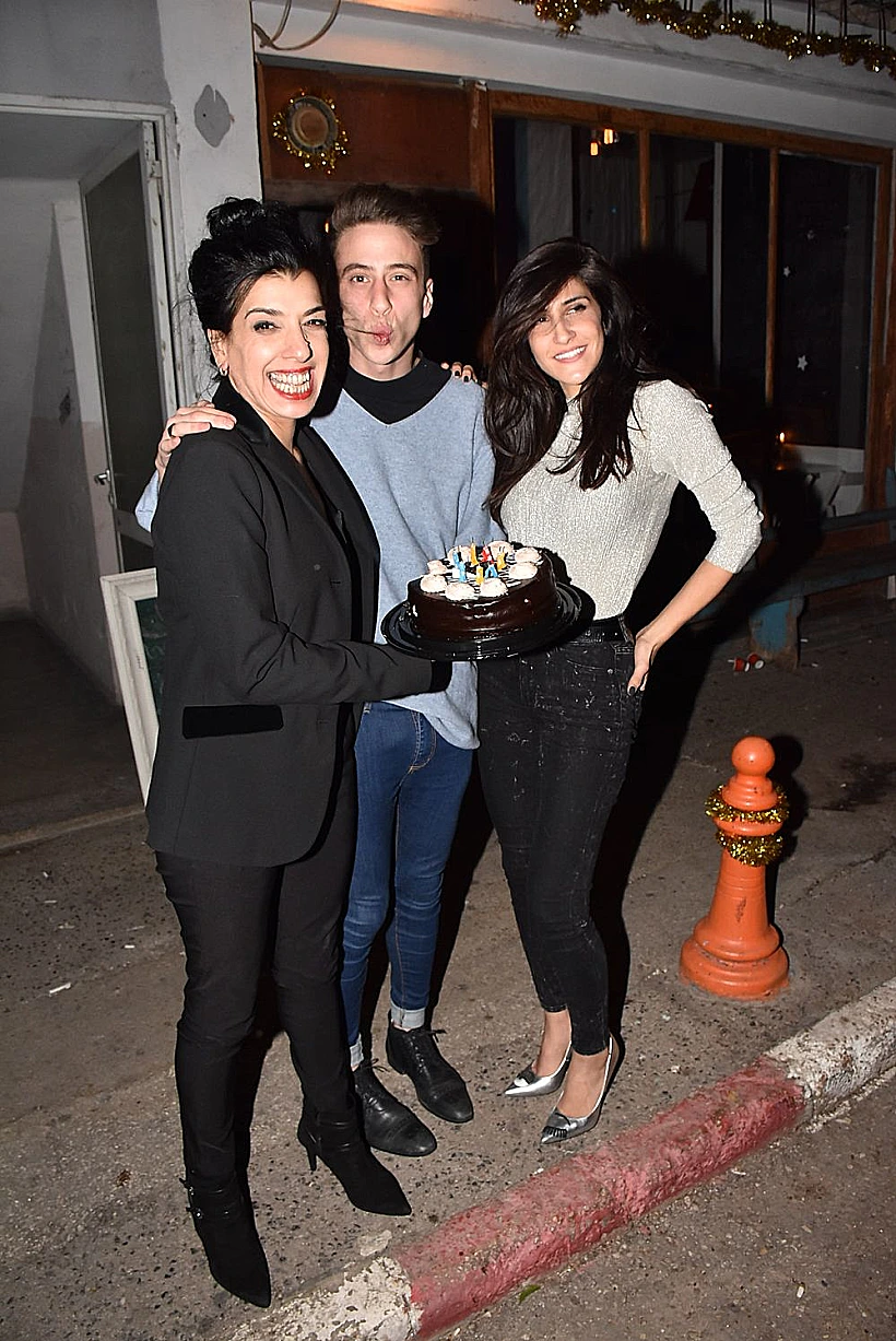 והיא שלי ורק שלי