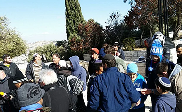 התלמידים בזירת הטרור (חדשות 2)