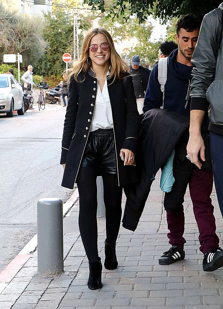 קורעת את העיר