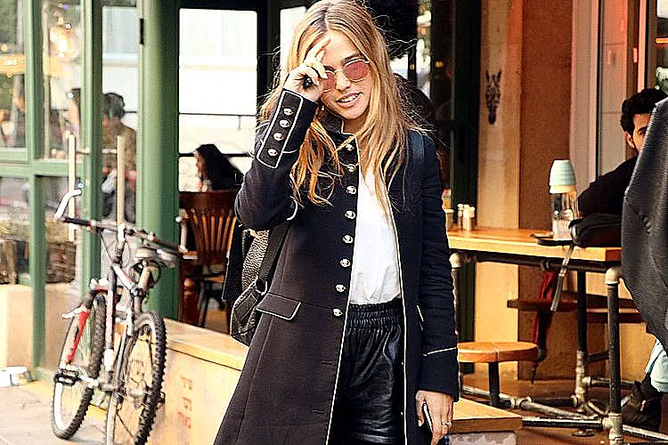 שומרת על לוק עדכני ולוהט