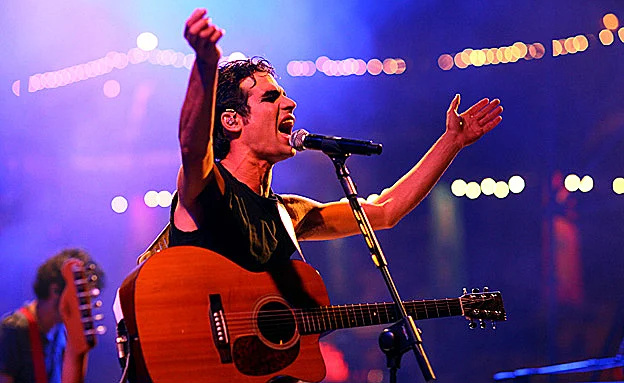 תוקף את גולן, שלא נשאר חייב. גפן