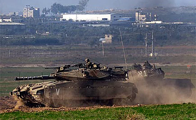 טנקים בגבול עזה