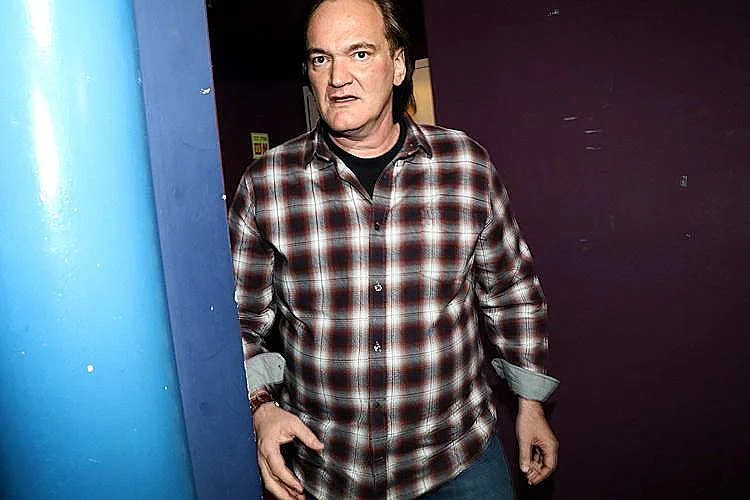 חוגג בתל אביב