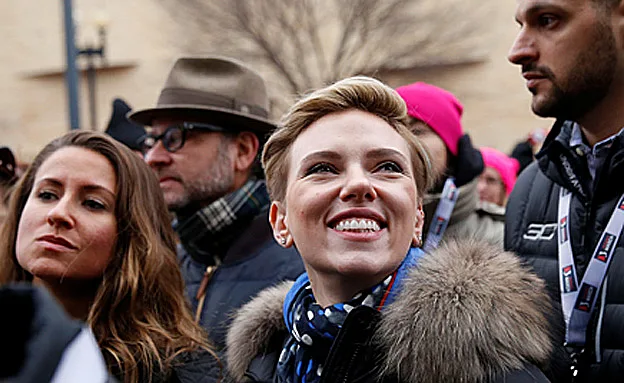 ''לתמוך בכל הנשים''. סקארלט ג'והנסן (רויטרס)