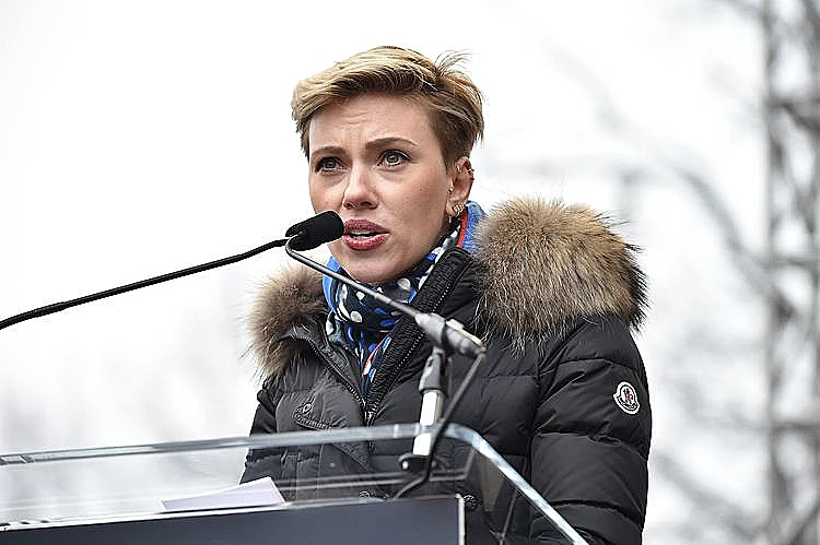 סקרלט ג'והנסון