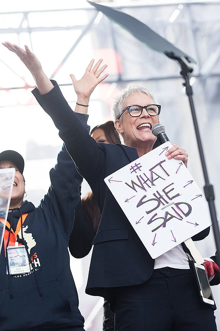 כובשת. ג'יימי לי קרטיס