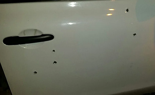 הרכב לאחר פיגוע הירי