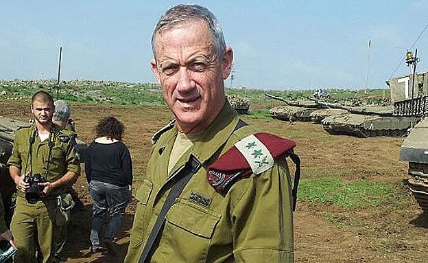 התנגד לפעולה קרקעית. גנץ