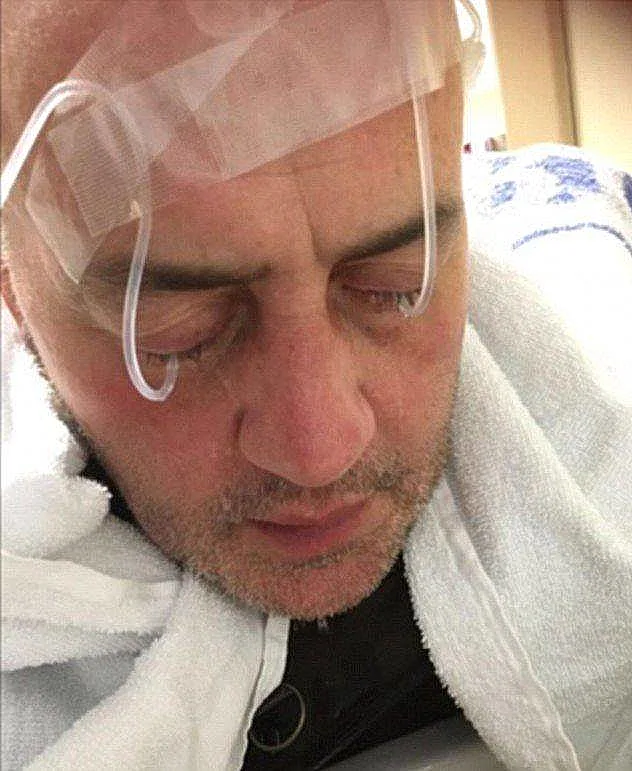 דיוויד אוונס בבית החולים