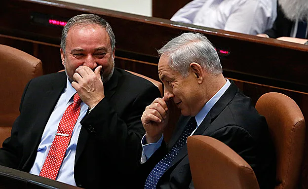 ''הבנייה תורחב''. נתניהו וליברמן (פלאש 90, מרים אלסטר)