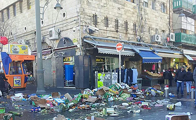 ערימות האשפה יימשכו גם היום?