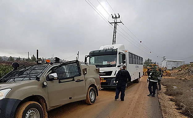 היערכות הכוחות ליד המאחז. היום (אהוד אמיתון/TPS)
