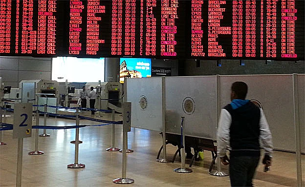 טיסות נוספות מבוטלות (עזרי עמרם, חדשות 2)