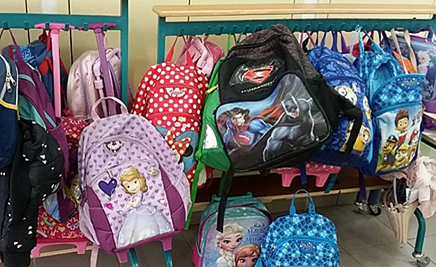 ''דואגת דאגה אמיתית לילדים''. ארכיון