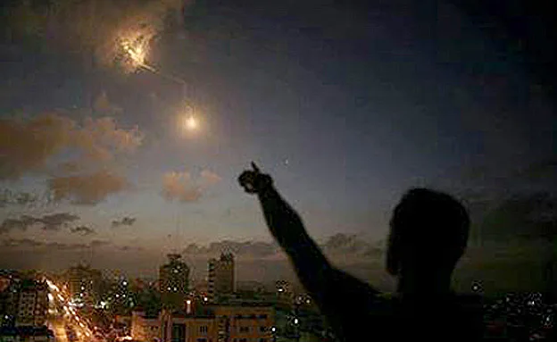 תקיפה בחאן יונס, הערב