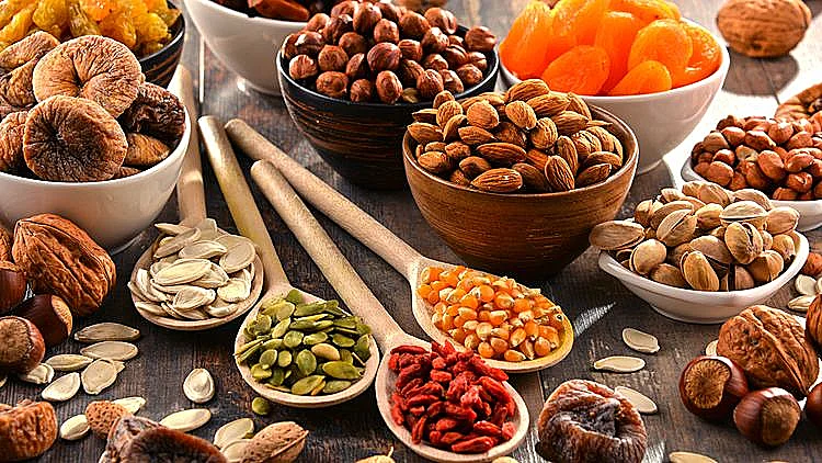 פירות יבשים