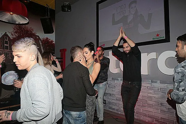 והכי חשוב לסיים בנשיקה