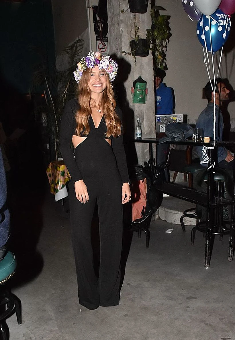 כלת השמחה. אגם רודברג