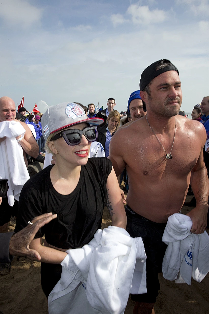 גאגא וטיילור קיני, האקס. (Getty)