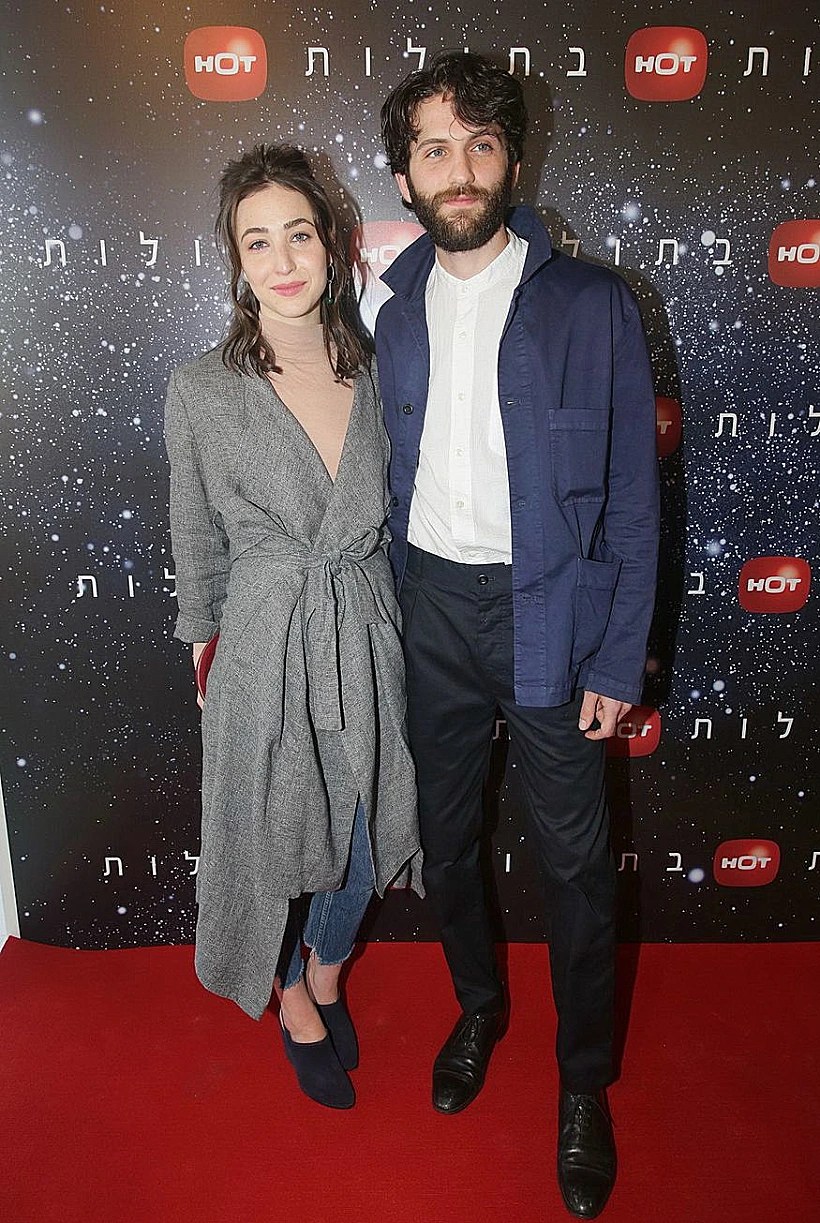 קבלו אותם. רועי ניק ושירה נאור