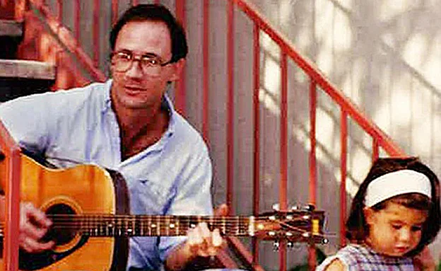 ג'ניפר מורלו ואביה (באדיבות המשפחה)