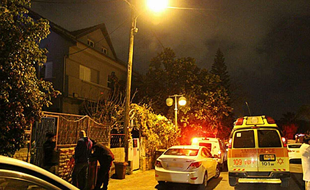 זירת השריפה בהוד השרון