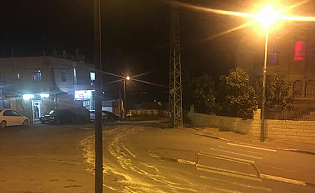 ג'בל מוכבר. הלילה