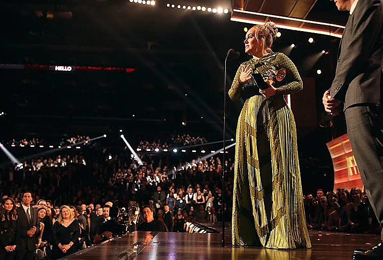 מרגשת ומתרגשת