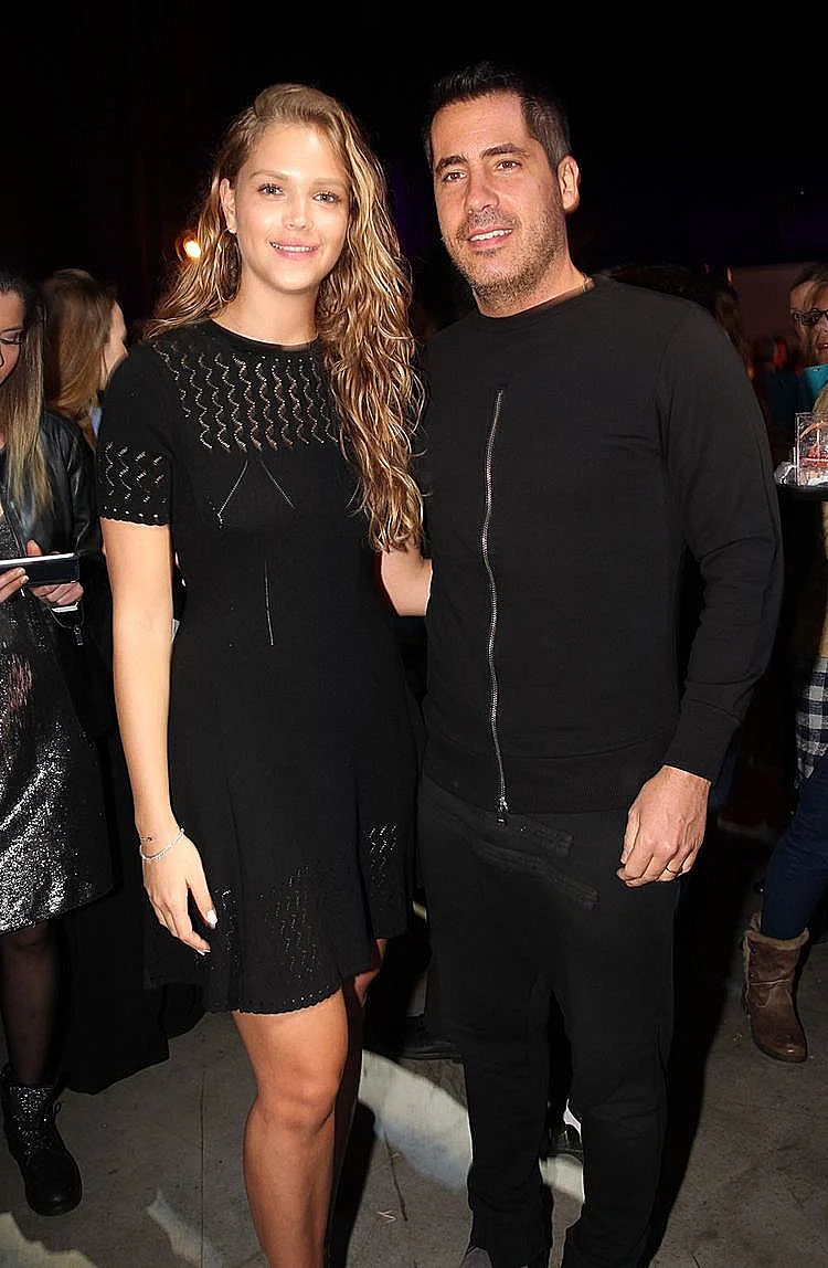 כולם פה בשבילה. אסתי גינזבורג ועדי קייזמן