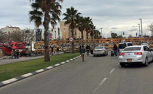 זירת הקריסה בבת ים (בת-ים און ליין)