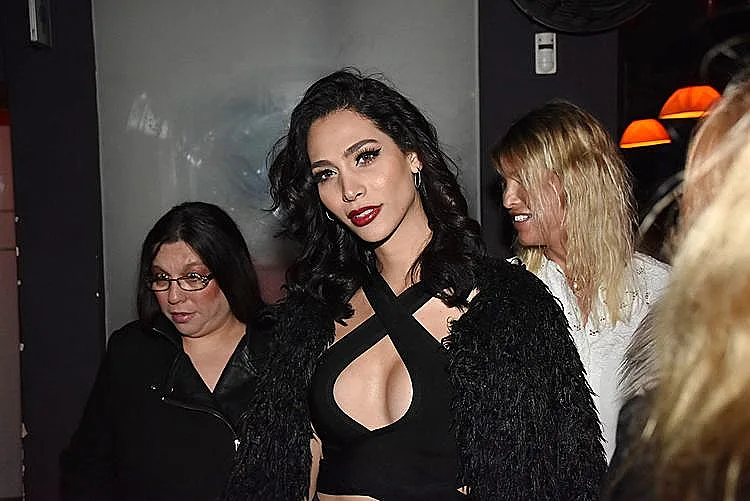 חופשיה ומאושרת. תאלין אבו חנא