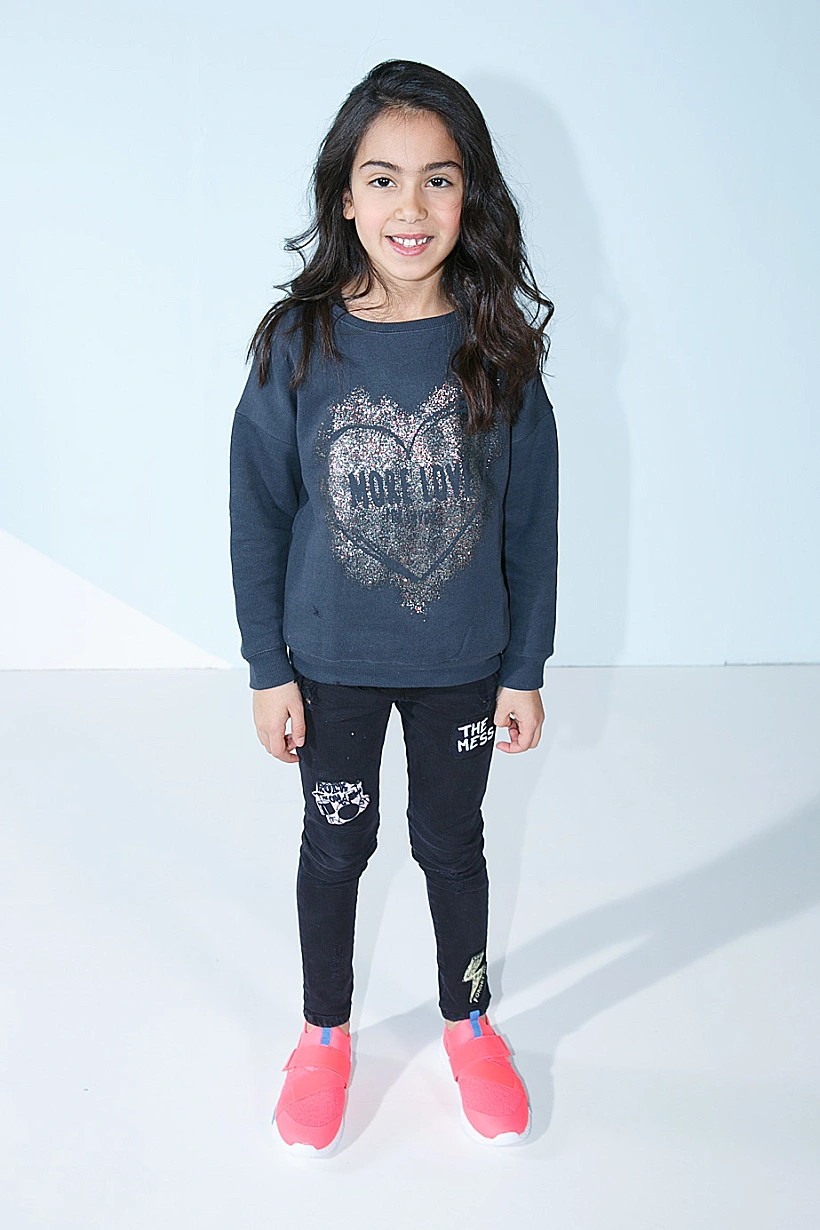 ילדה של אמא. יולי