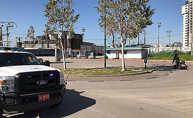 ביתו של הכדורגלן קובי מוסא, ביום שישי