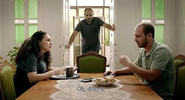 עליכום סלאם. ''עניינים אישיים''