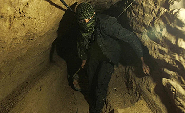 לפחות 15 מנהרות התקפיות לישראל