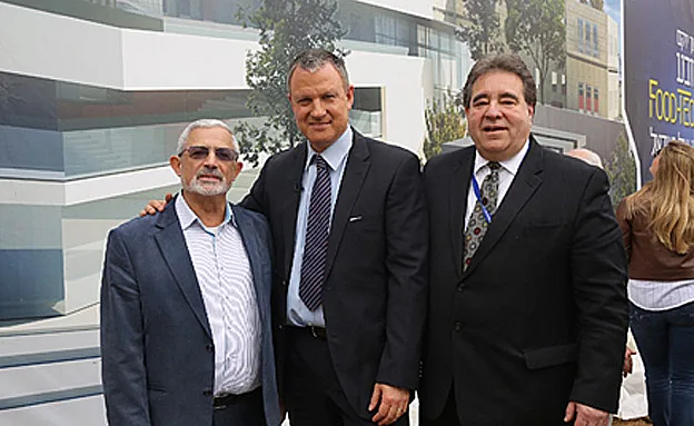 מלכה, מרגלית ומנכ''ל JNF ארה''ב ראסל רובינסון