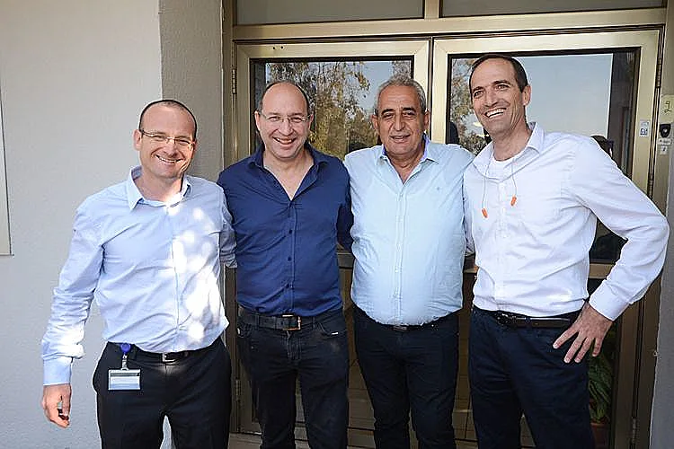 בן שי, ניסנקורן ונוספים